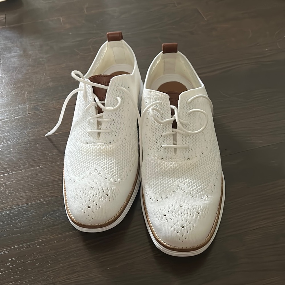 Cole Haan men’s zerogrand white and brown sneakers/Oxford shoes size 9